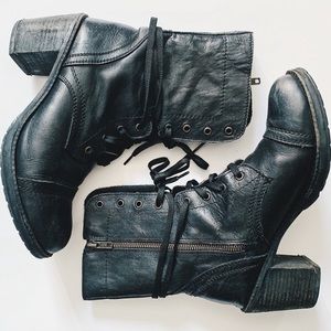 Lace up combat boots - Nine West